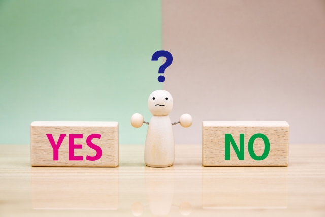 YESとNOの文字列とクエッションマーク