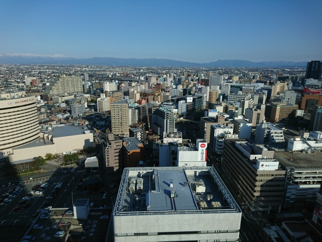 新潟市の街並み